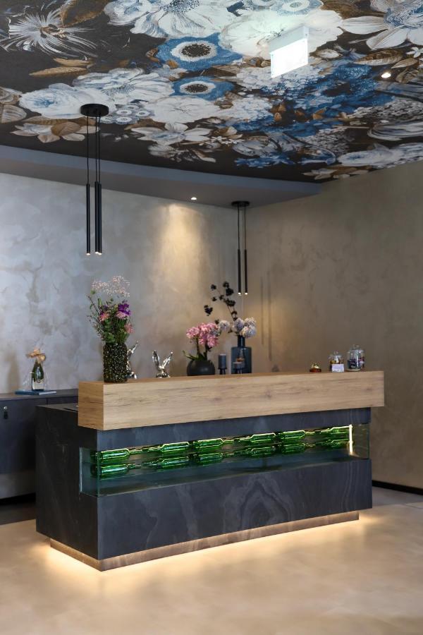 Boutiquehotel Burg Adenbach & Alter Weinbau Bad Neuenahr-Ahrweiler Luaran gambar