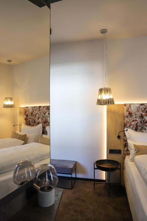 Boutiquehotel Burg Adenbach & Alter Weinbau Bad Neuenahr-Ahrweiler Luaran gambar